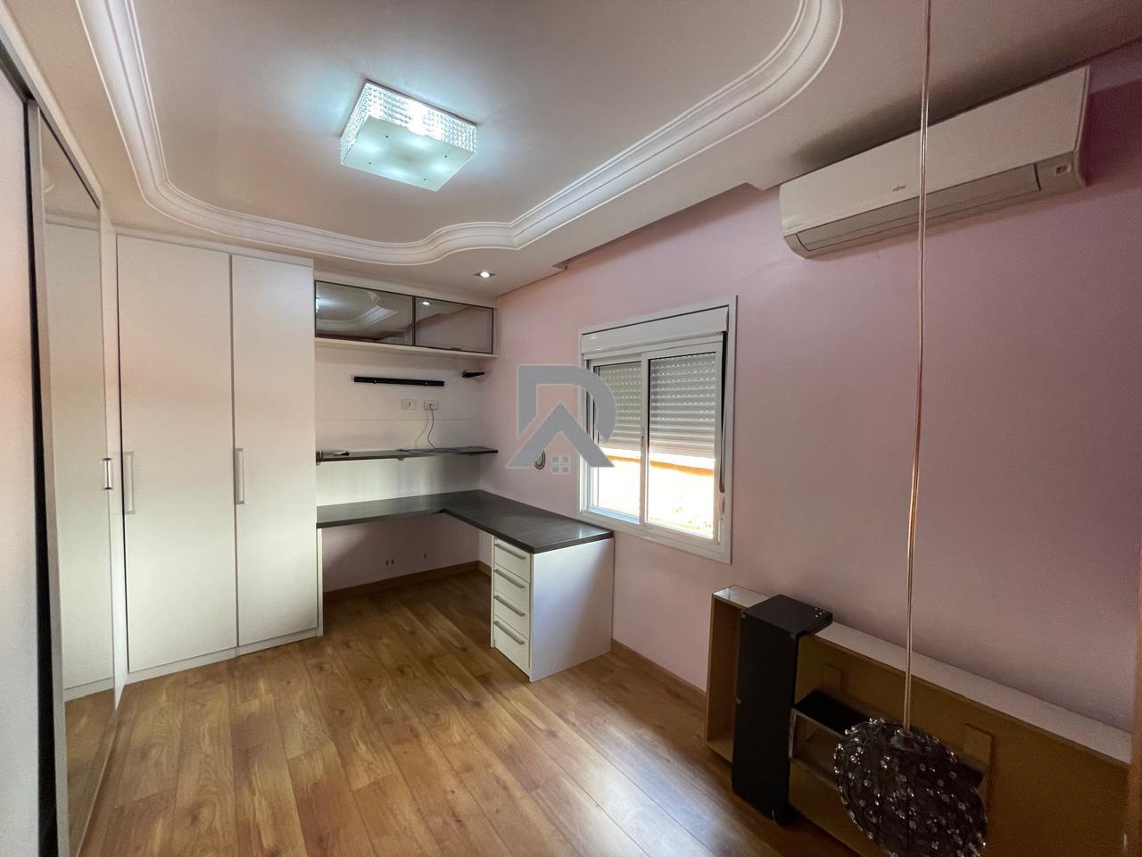 Casa, 4 quartos, 228 m² - Foto 30