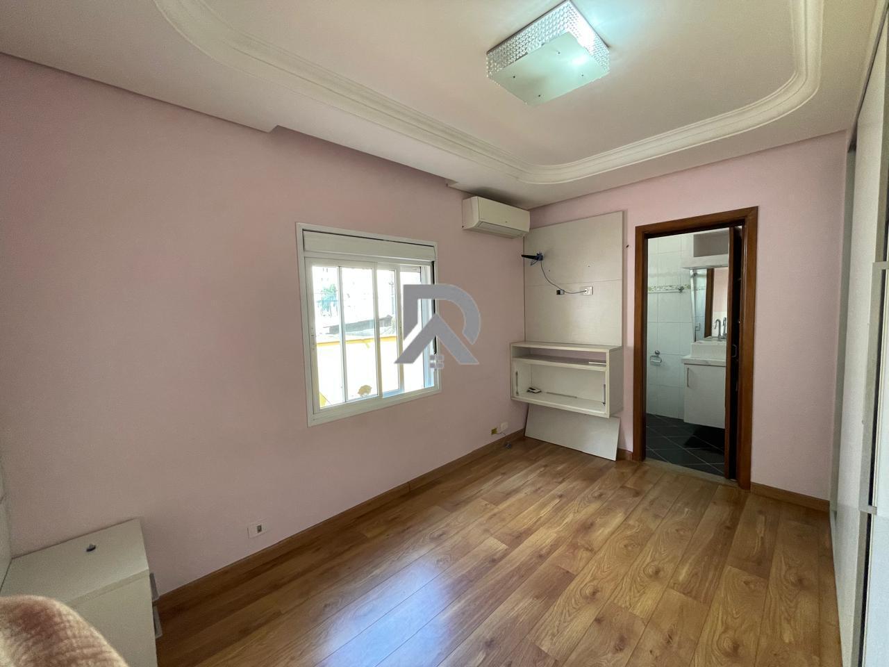 Casa, 4 quartos, 228 m² - Foto 35