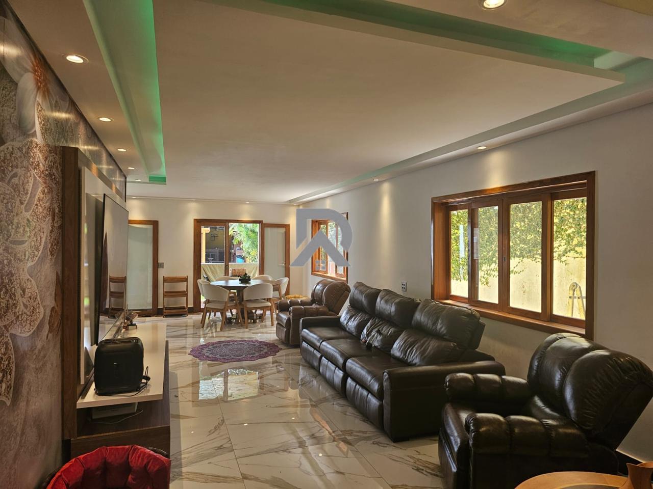 Casa, 5 quartos, 330 m² - Foto 8