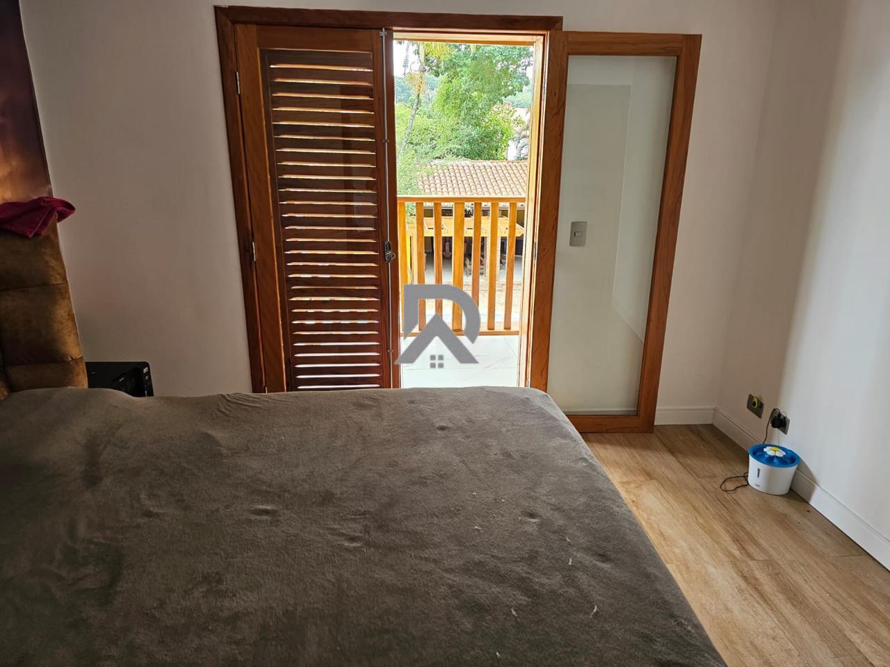Casa, 5 quartos, 330 m² - Foto 22