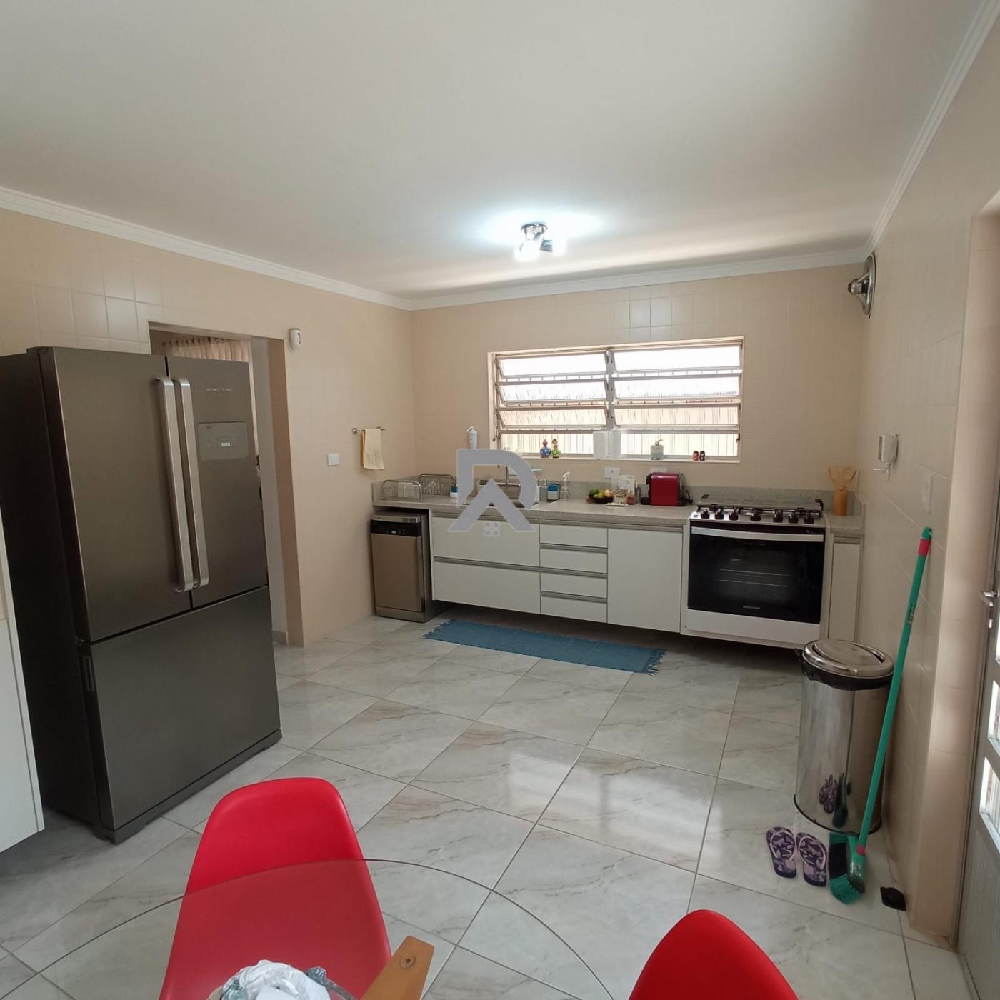 Casa, 3 quartos, 206 m² - Foto 9