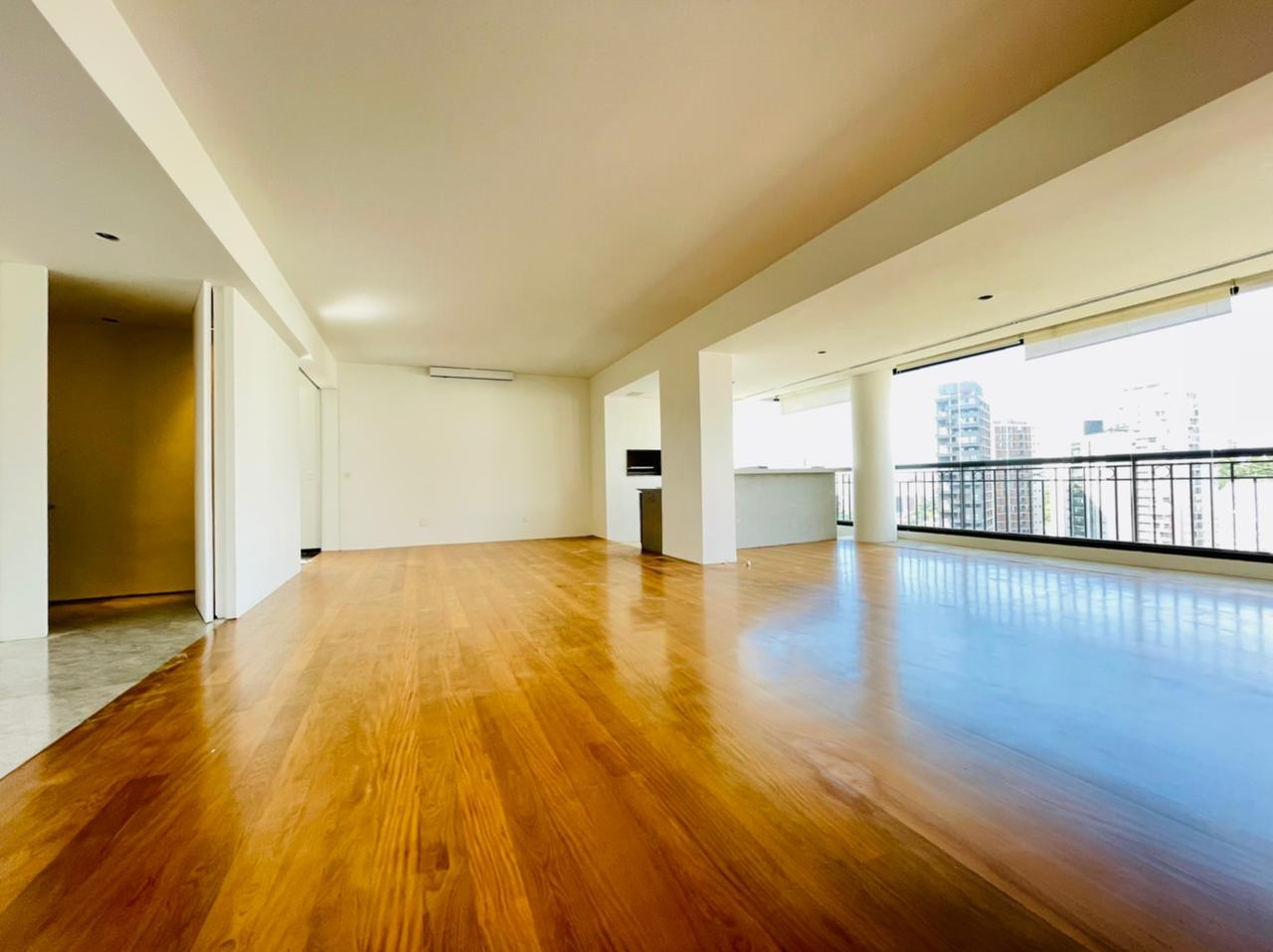 Apartamento, 3 quartos, 215 m² - Foto 4