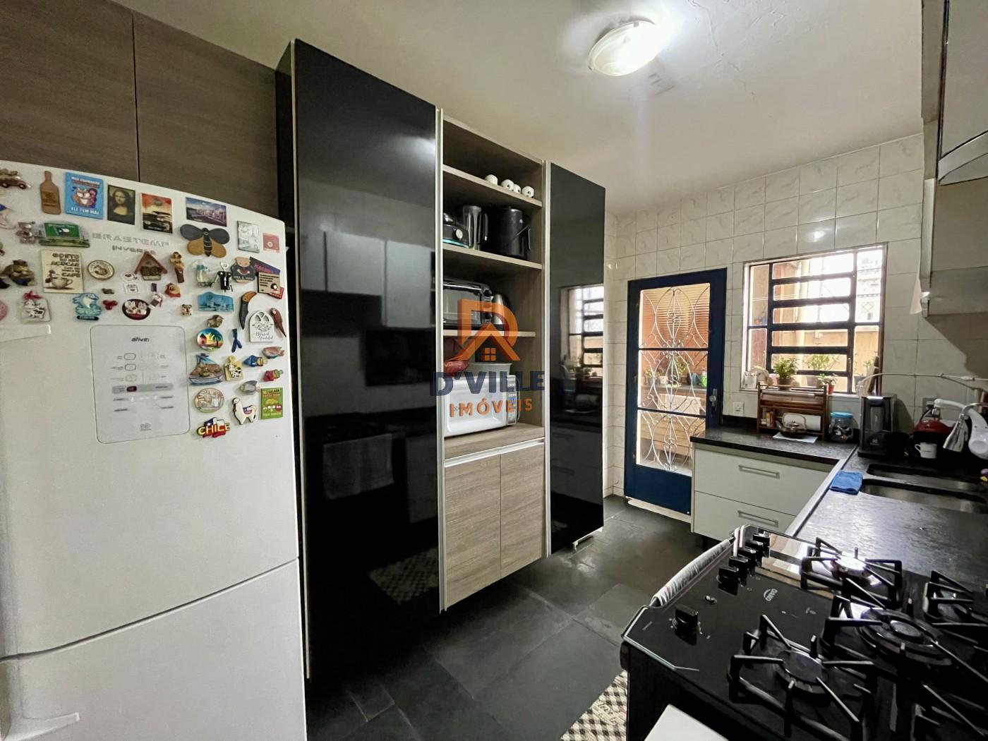 Casa, 3 quartos, 300 m² - Foto 9